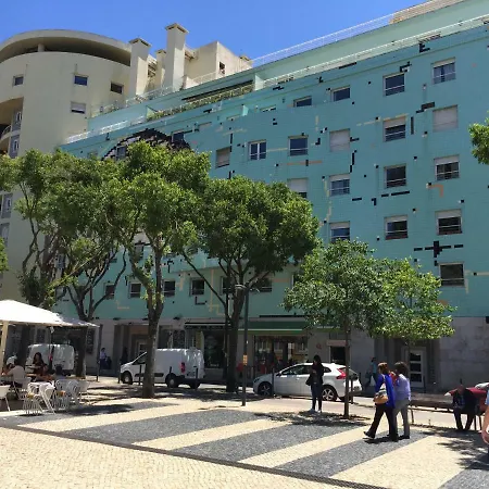 8-bit-building Apartman Lisboa